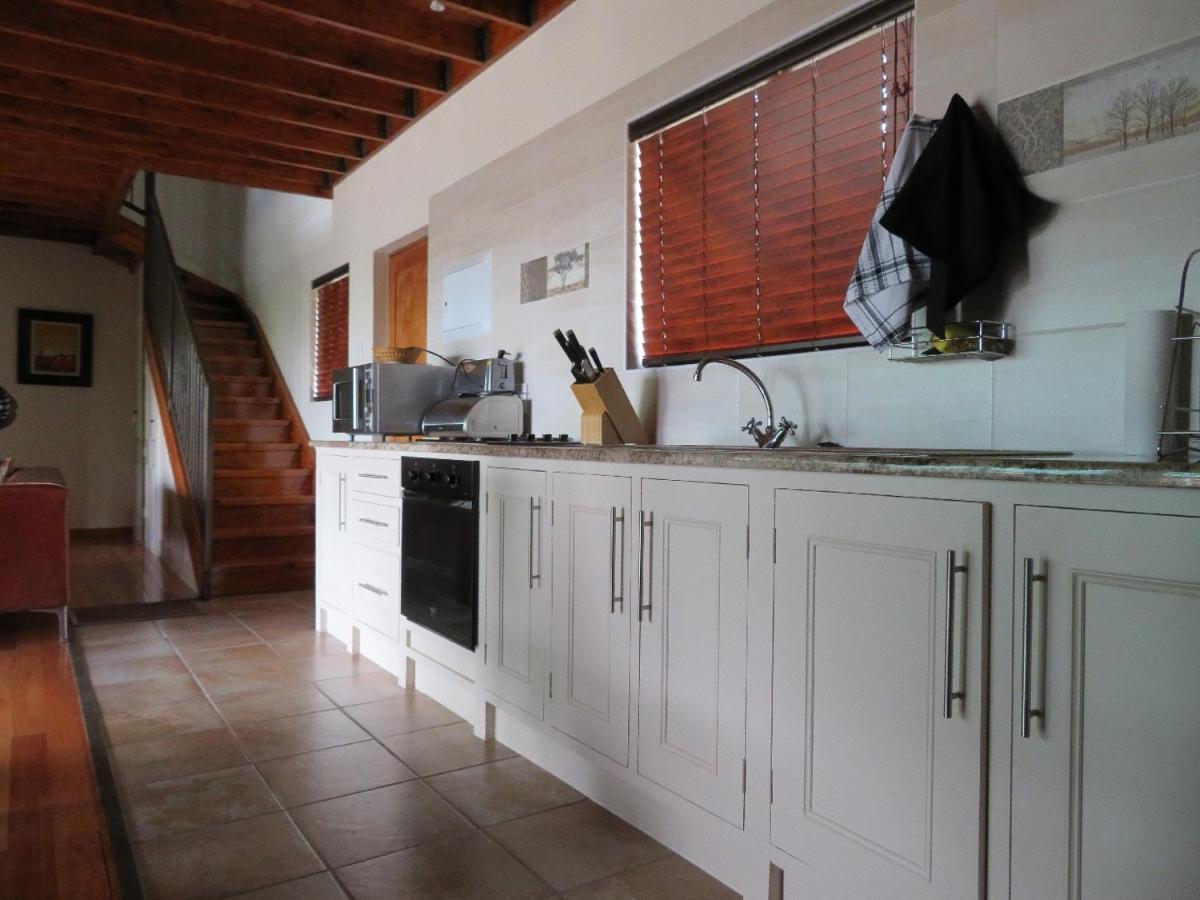 Clarens Mountain Sage Holiday House エクステリア 写真